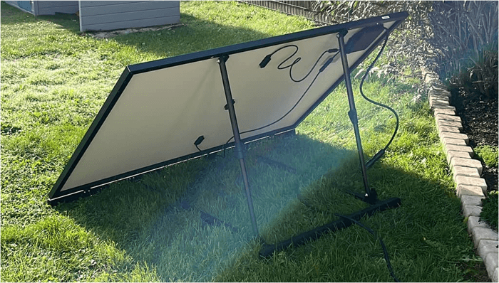 panneau solaire à brancher sur une prise