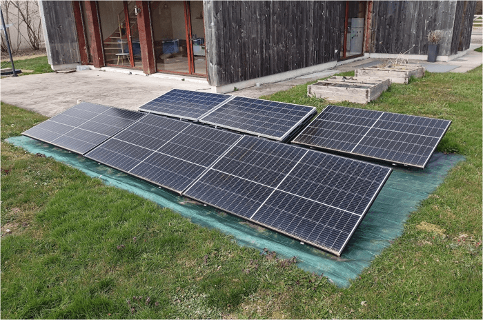 panneau solaire à brancher sur une prise